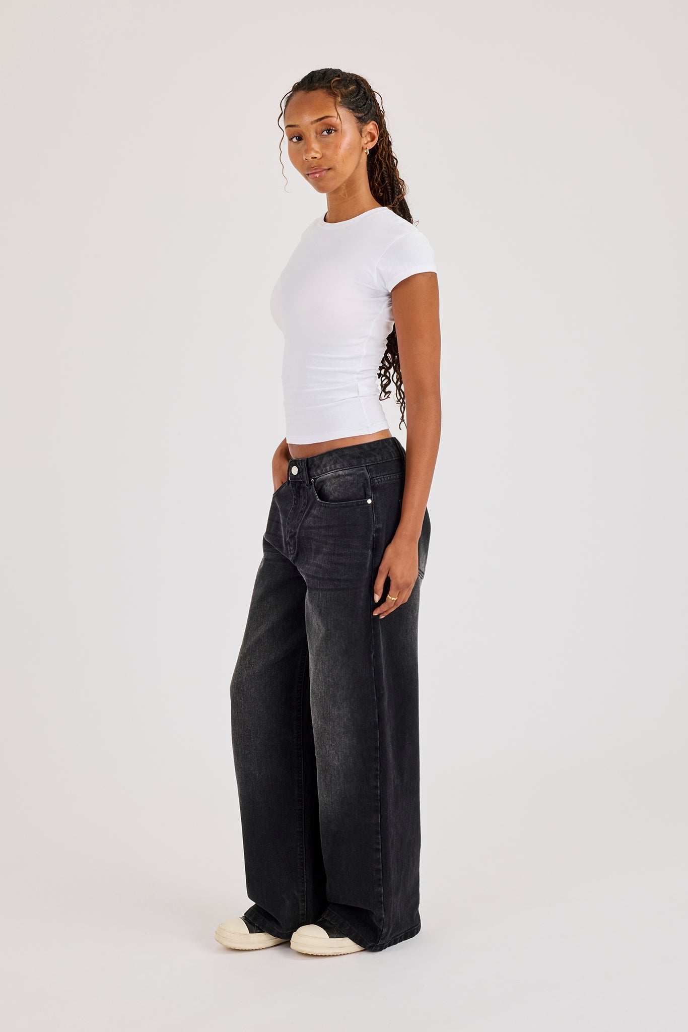 Womens Low Rise Baggy Jean - Washed Black